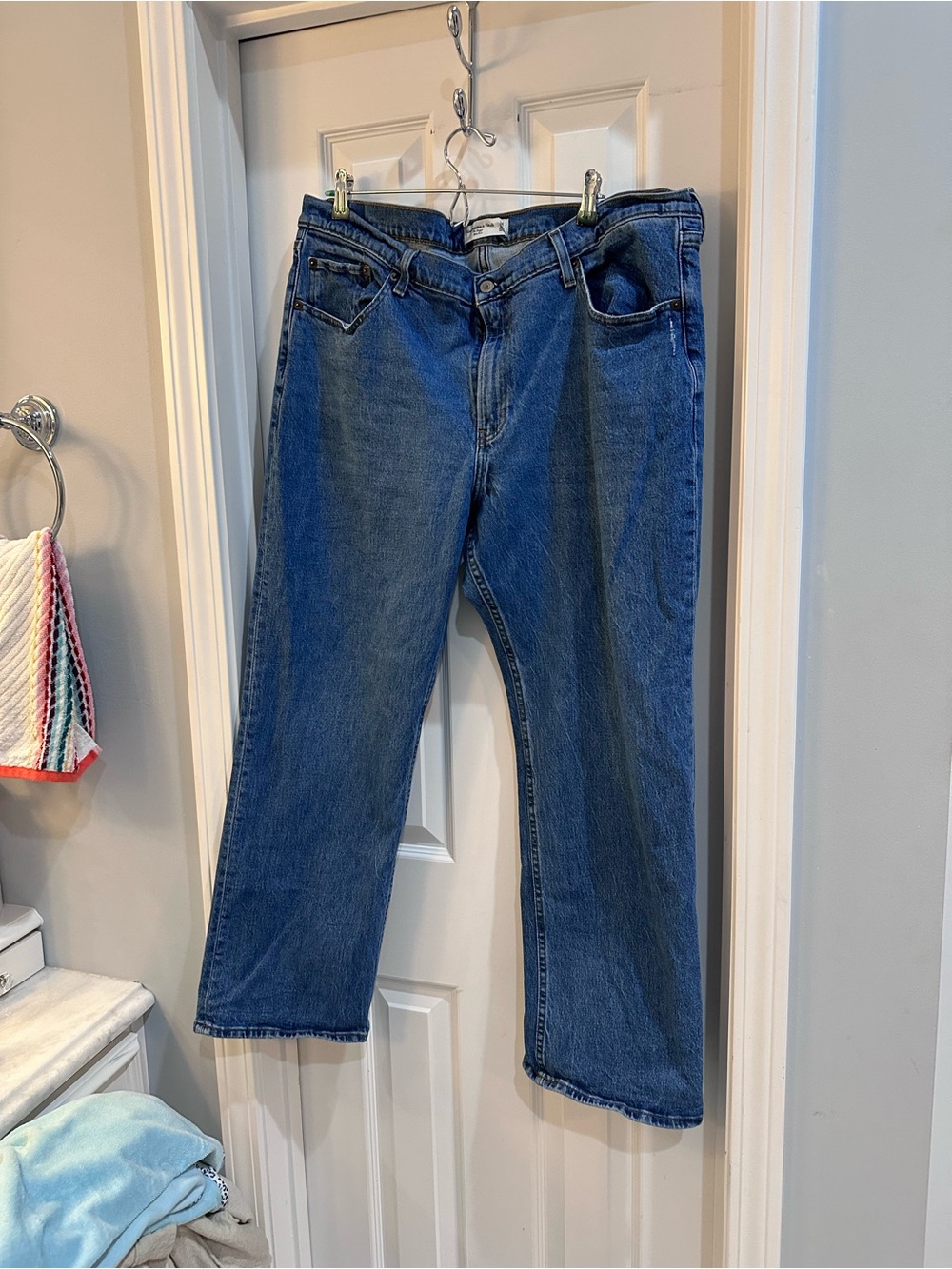 Abercrombie & Fitch Men's Dark Blue Straight Jeans